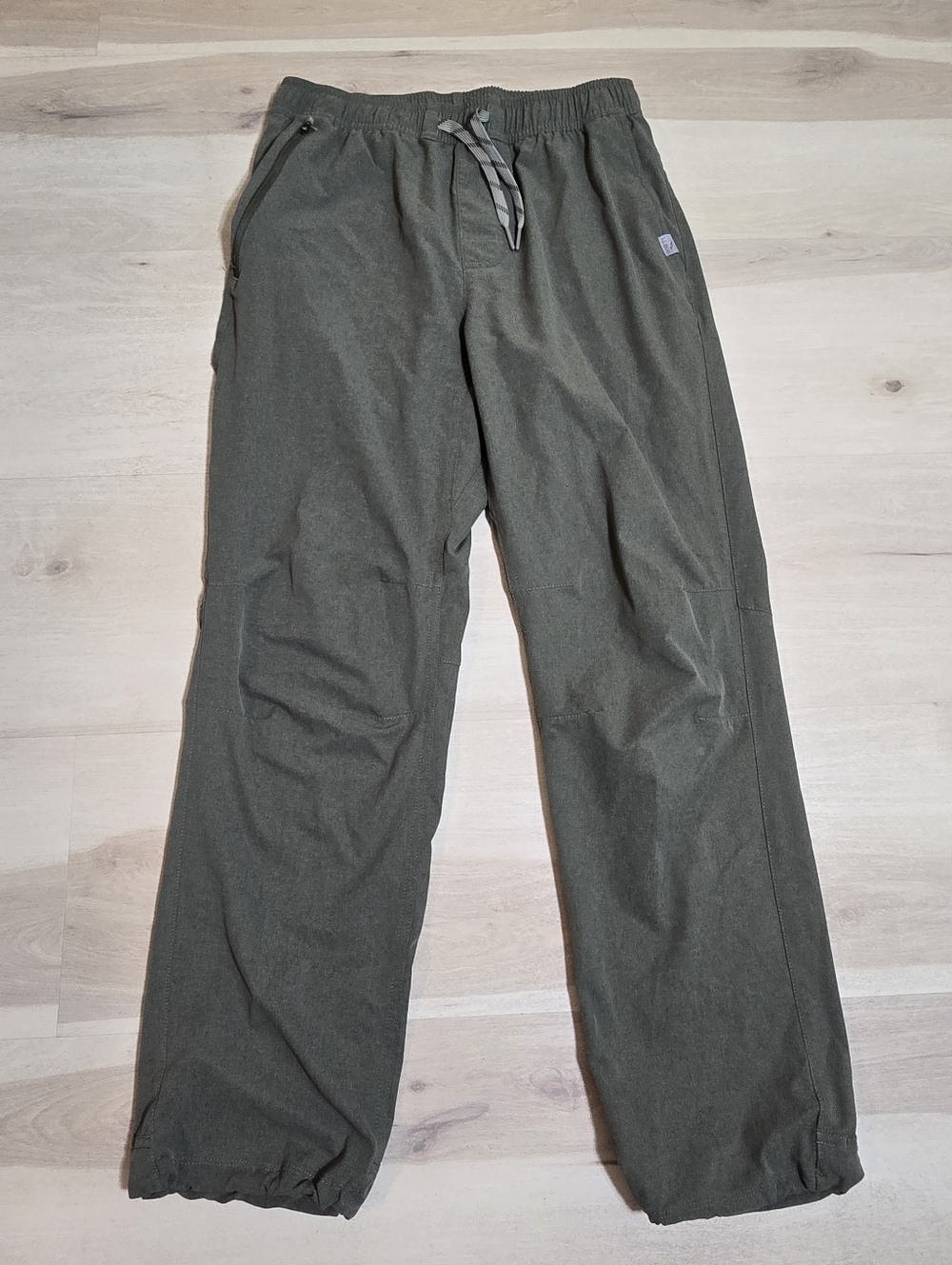 LL Bean Stretch Explorer ripstop Pull-On Straight Leg Shadow Green Pants Women S